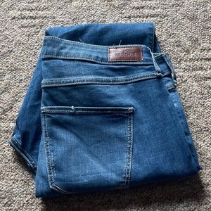 New Hollister Skinny Jeans NWT